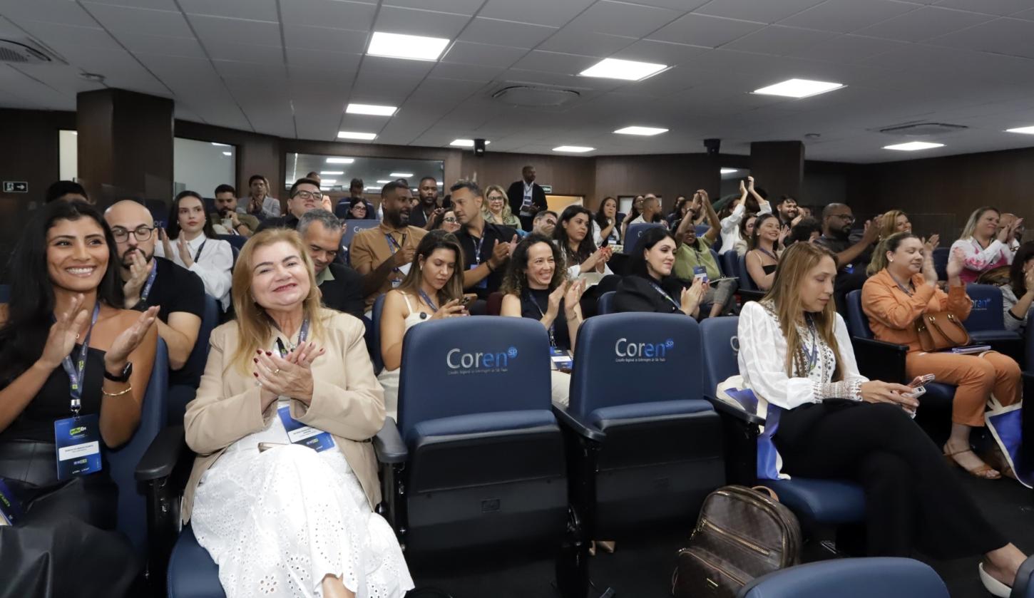 Encontro reforça protagonismo e responsabilidade da Enfermagem no ambiente digital