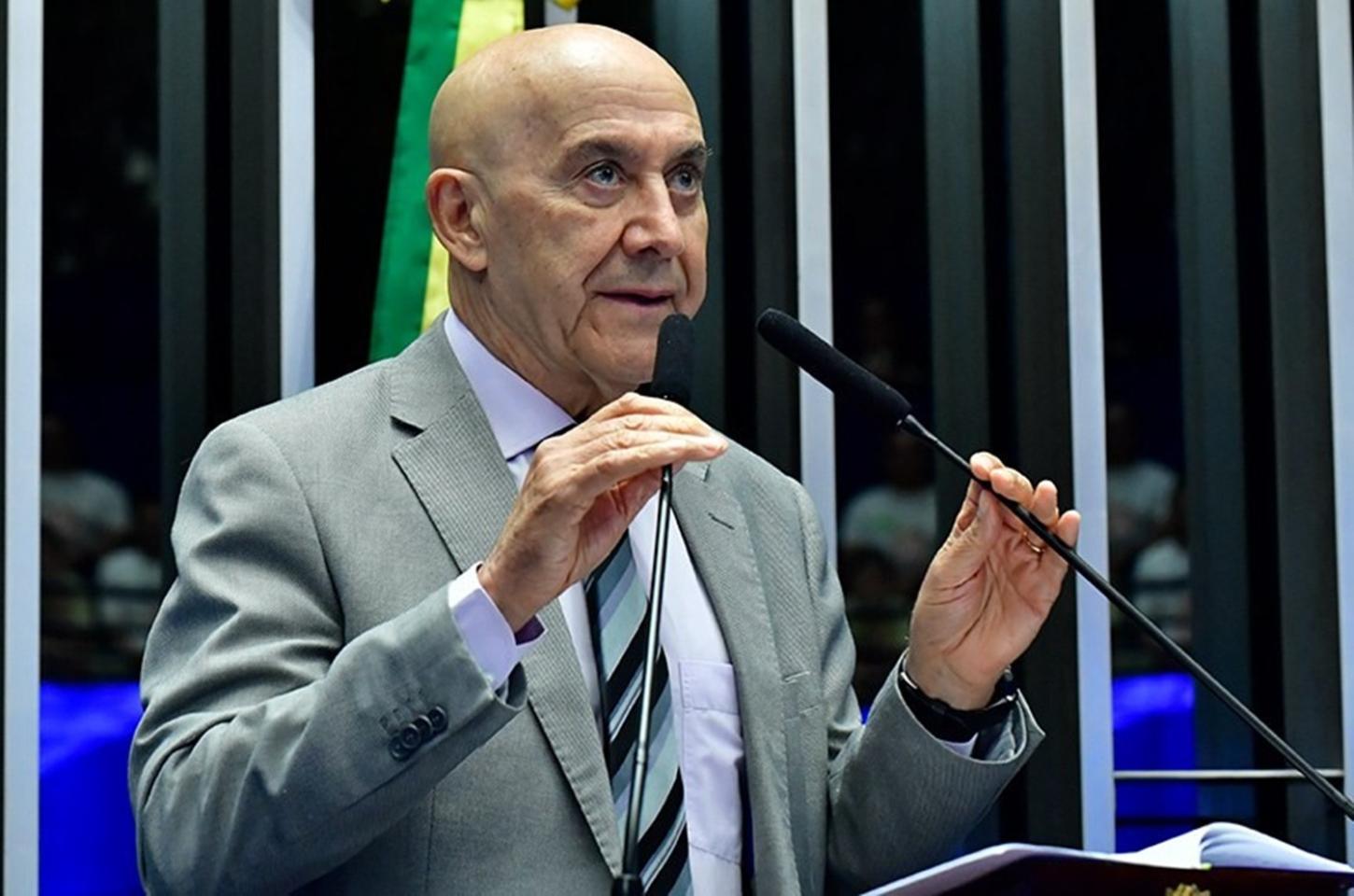 O PT, Confúcio e o teto da dignidade - Por Daniel Pereira